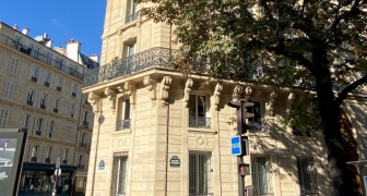 Location d'un bureau / accès salle de réunion - Bd Malesherbes/rue Jouffroy d'Abbans